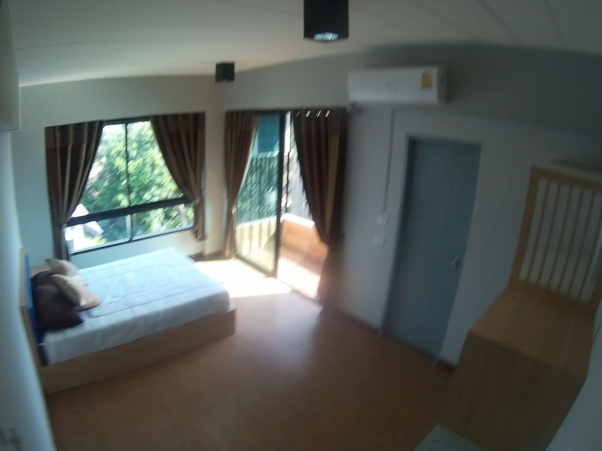 Na Siri Lake View Samut Prakan Exteriör bild