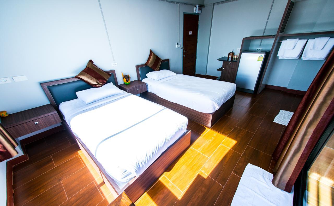 Na Siri Lake View Samut Prakan Exteriör bild